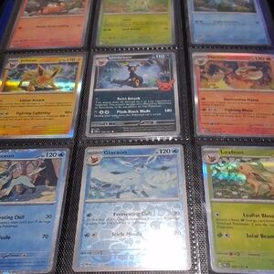 Glaceon Holo Pokémon Card - Ice Type Blue